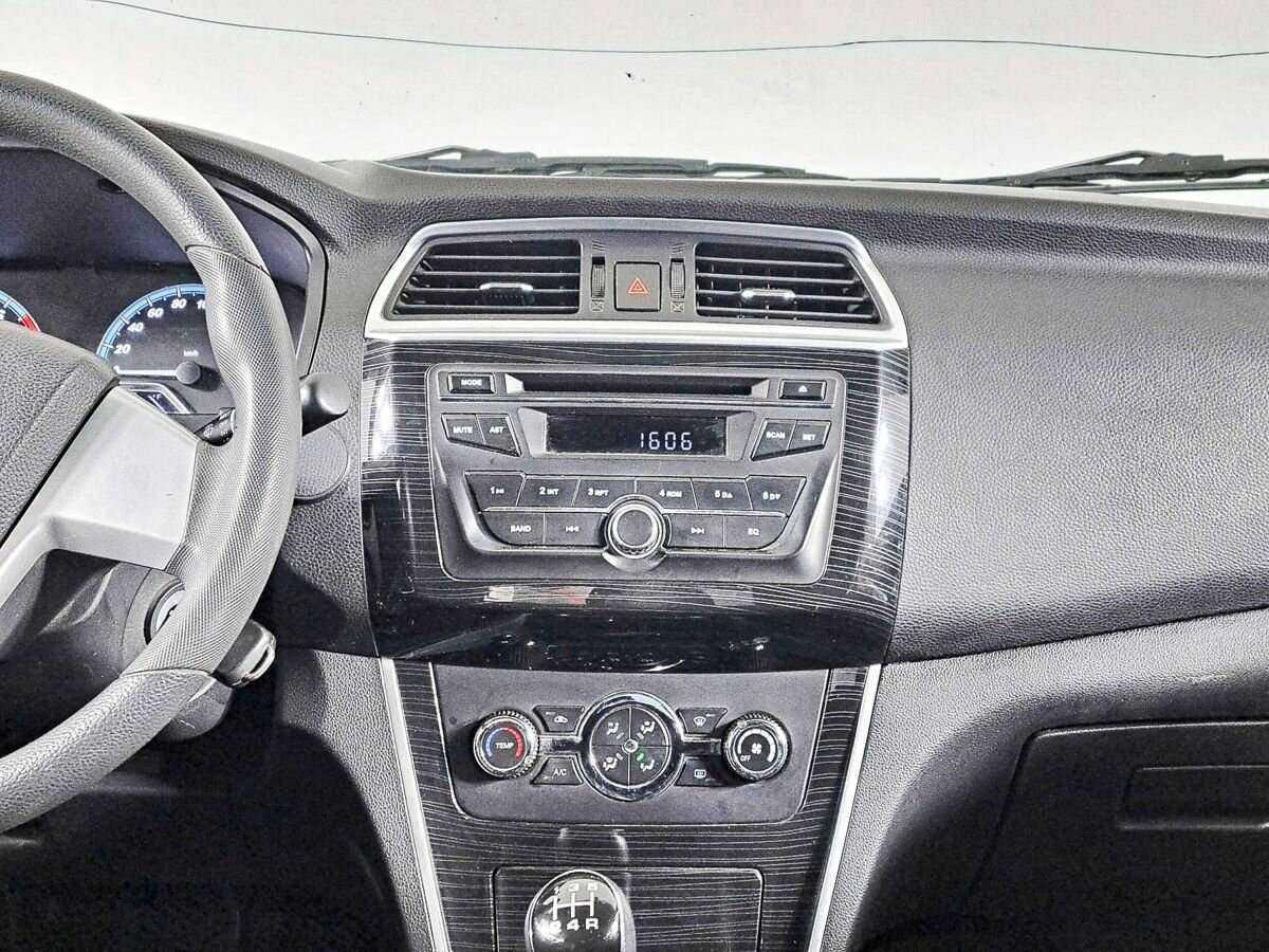 Lifan Solano б/у, 2016, Механическая. Фото: #12