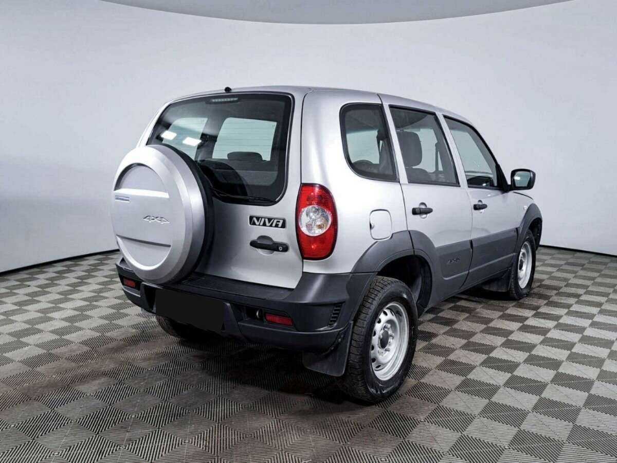 Lada (ВАЗ) Niva б/у, 2020, Механическая. Фото: #3