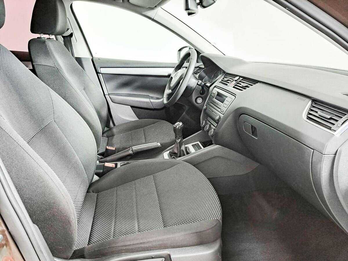 Шкода Октавия б/у, 2014, Механическая. Фото: #7