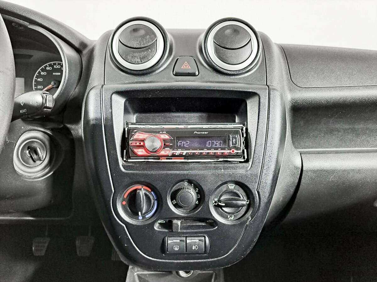 Лада (ВАЗ) Гранта б/у, 2017, Механическая. Фото: #12