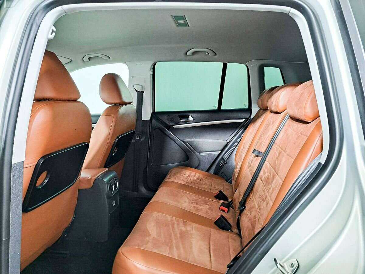 Volkswagen Tiguan б/у, 2012, Автоматическая. Фото: #7