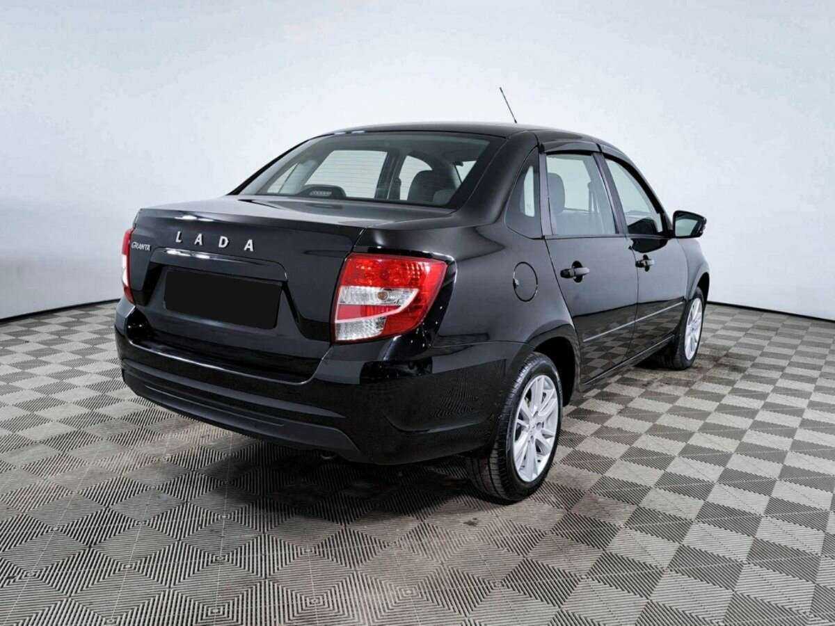Лада (ВАЗ) Гранта б/у, 2023, Механическая. Фото: #3