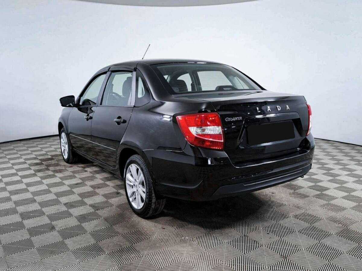 Лада (ВАЗ) Гранта б/у, 2023, Механическая. Фото: #5