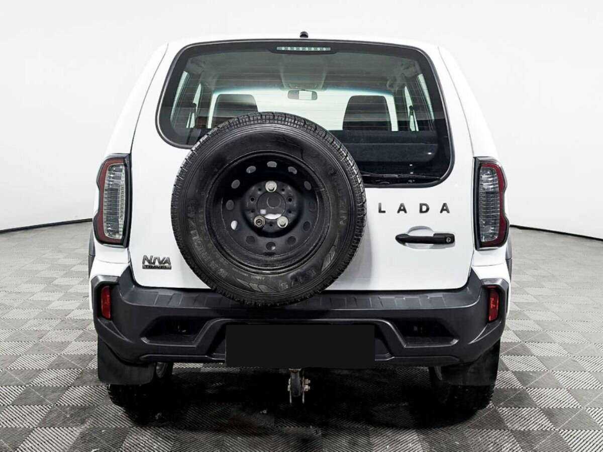 Lada (ВАЗ) Niva б/у, 2021, Механическая. Фото: #5