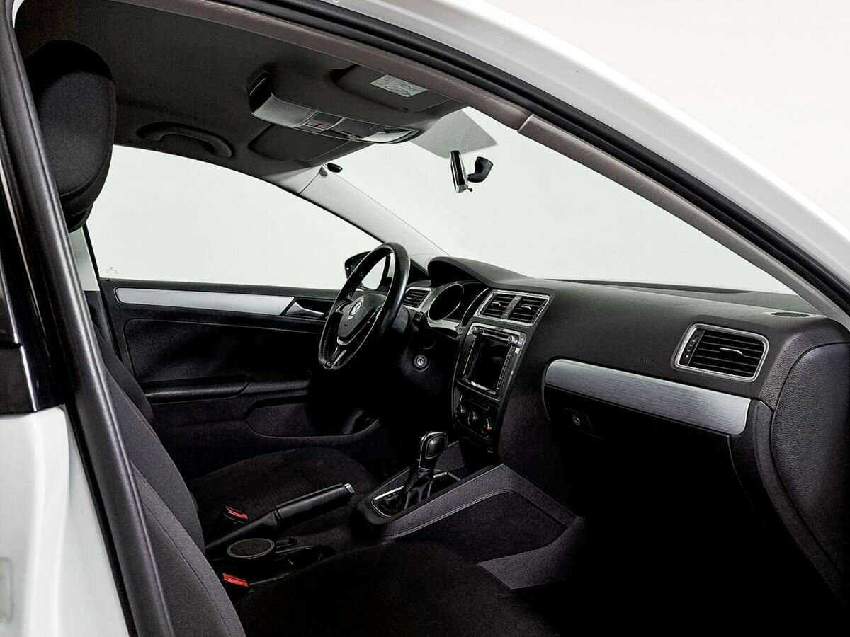 Volkswagen Jetta б/у, 2018, Автоматическая. Фото: #7