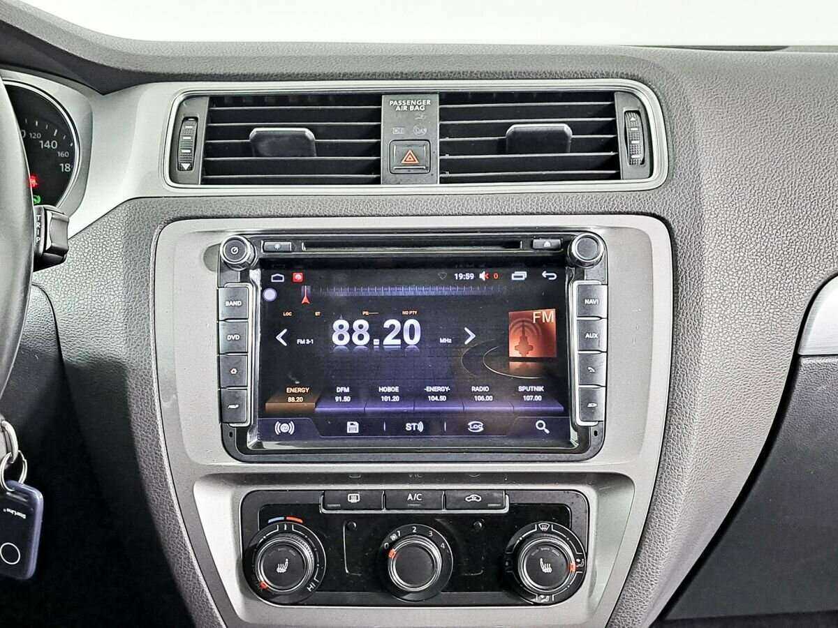 Volkswagen Jetta б/у, 2018, Автоматическая. Фото: #11