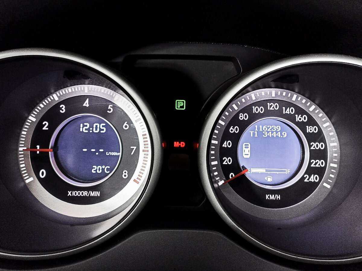 FAW Besturn X80 б/у, 2017, Автоматическая. Фото: #9