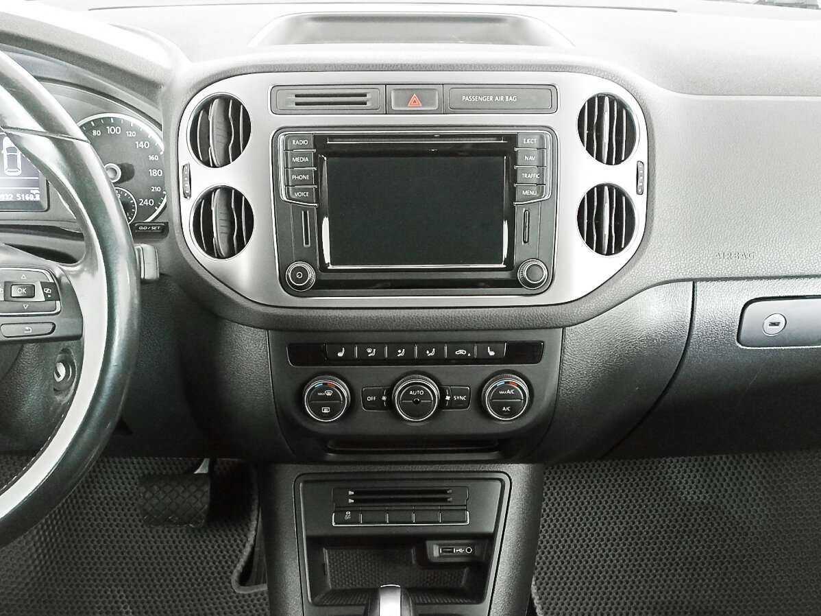 Volkswagen Tiguan б/у, 2016, Автоматическая. Фото: #12