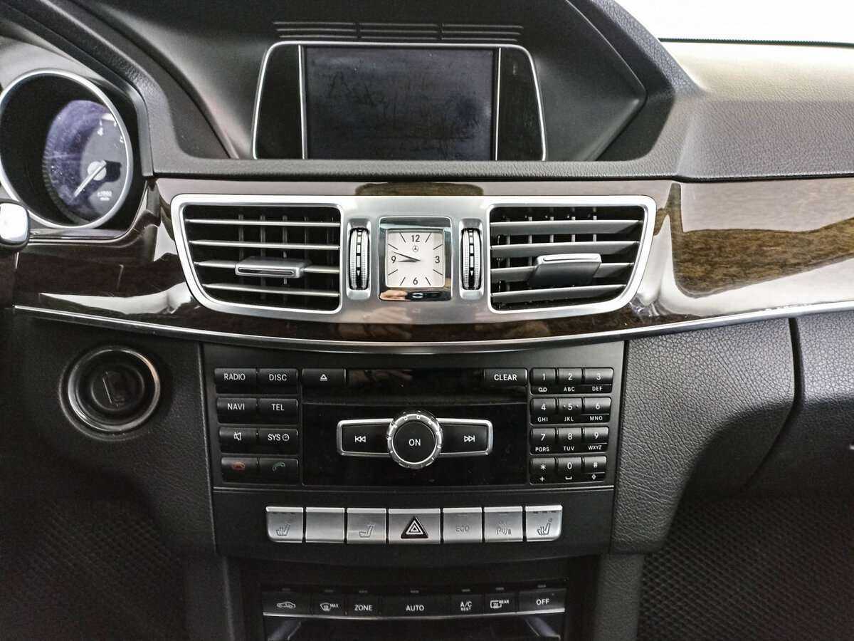 Мерседес-Бенц Е-Класс б/у, 2013, Автоматическая. Фото: #12