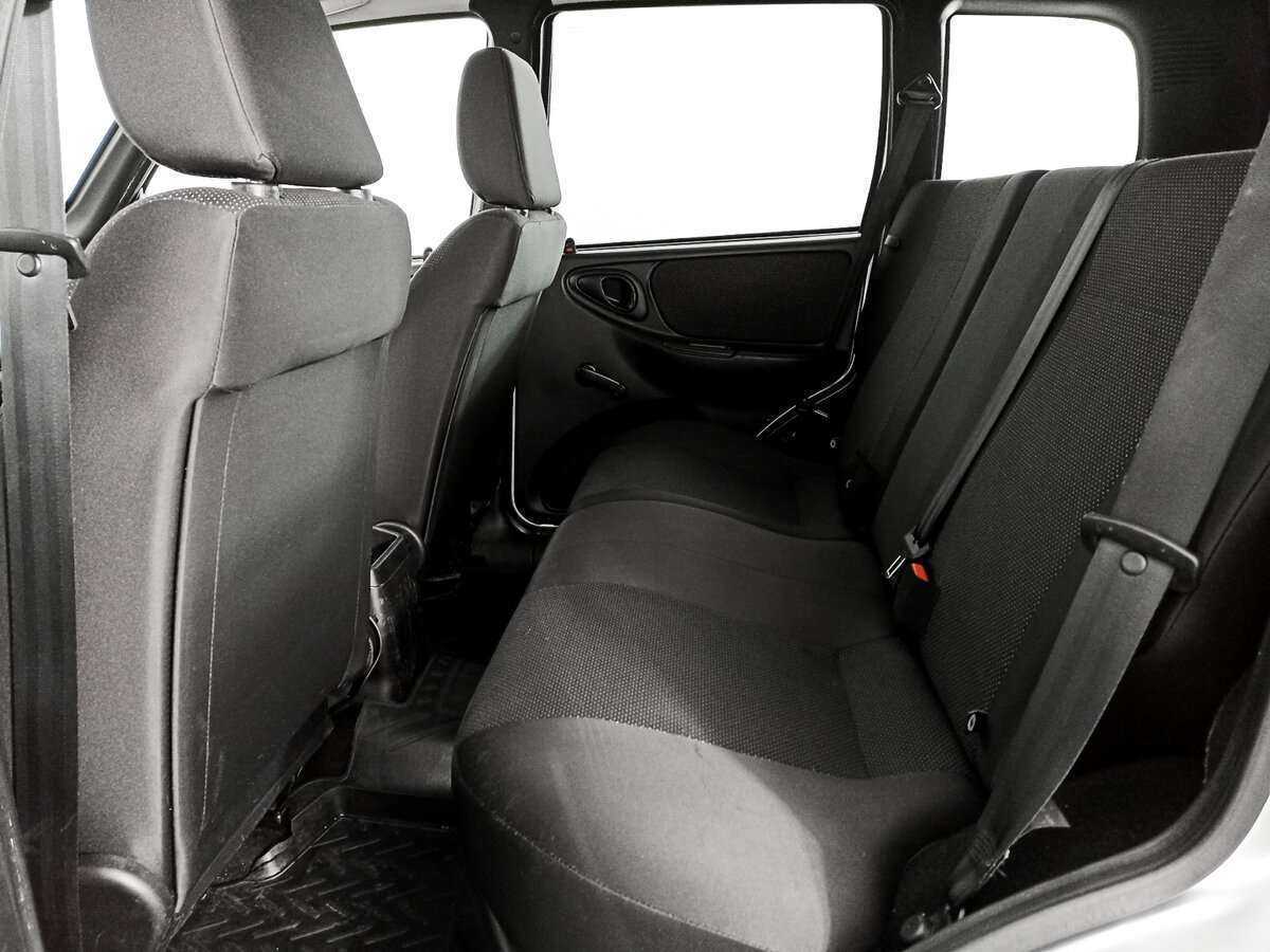 Chevrolet Niva б/у, 2017, Механическая. Фото: #9