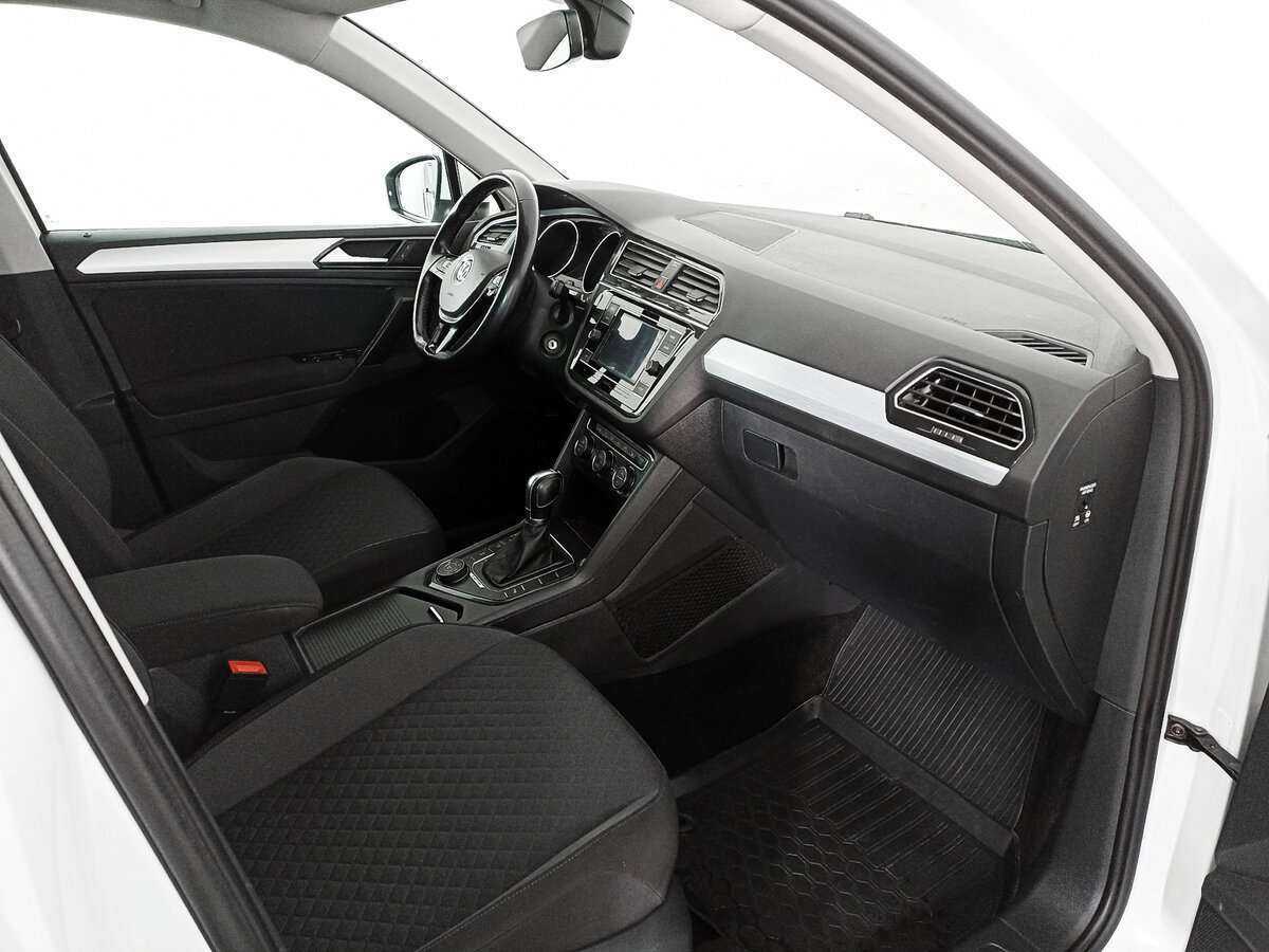 Volkswagen Tiguan б/у, 2017, Роботизированная. Фото: #10