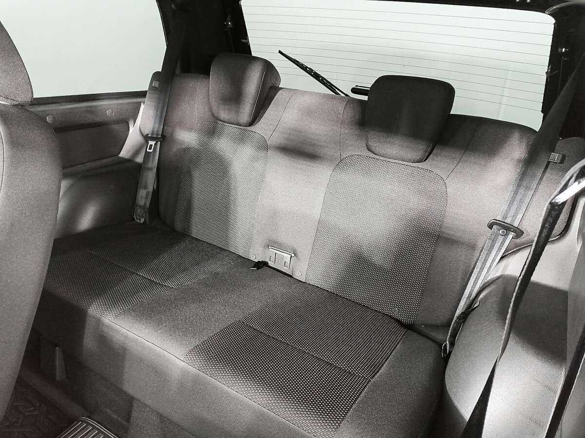 Лада (ВАЗ) Нива Лэдженд б/у, 2023, Механическая. Фото: #9