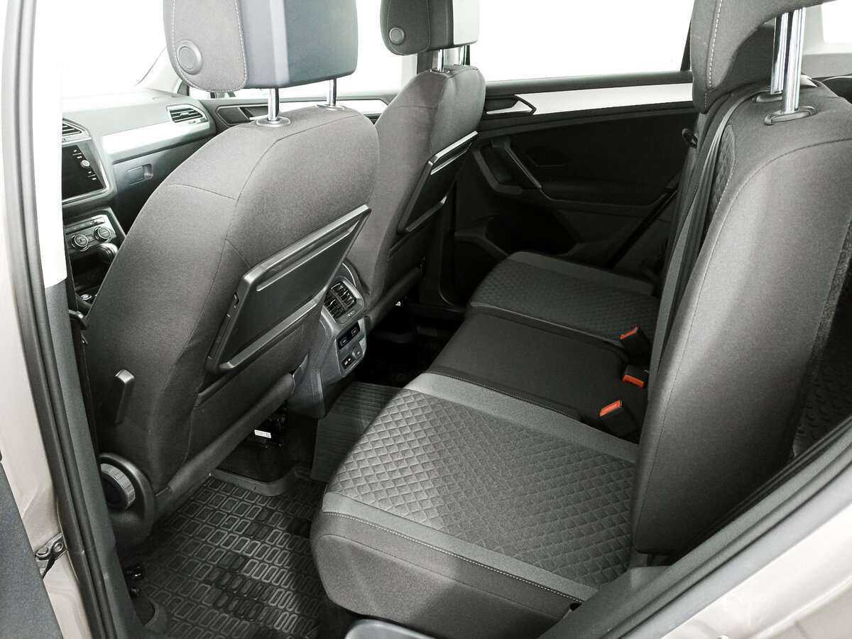 Volkswagen Tiguan б/у, 2020, Роботизированная. Фото: #9