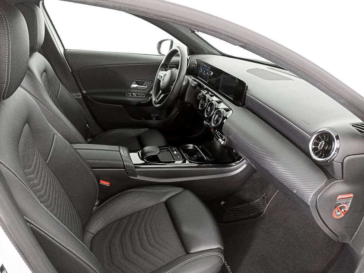 Mercedes-Benz A-Класс б/у, 2018, Роботизированная. Фото: #8