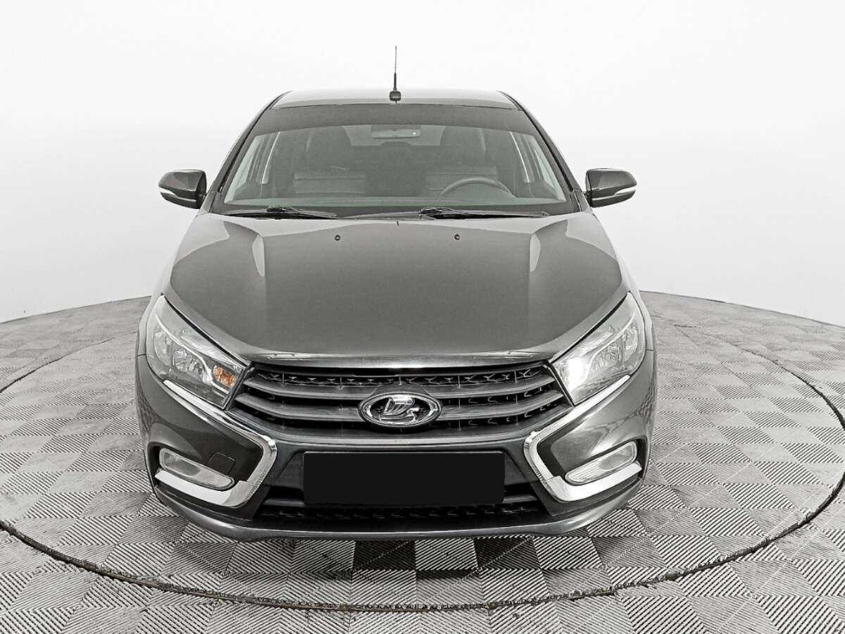 Лада (ВАЗ) Веста б/у, 2015, Роботизированная. Фото: #1