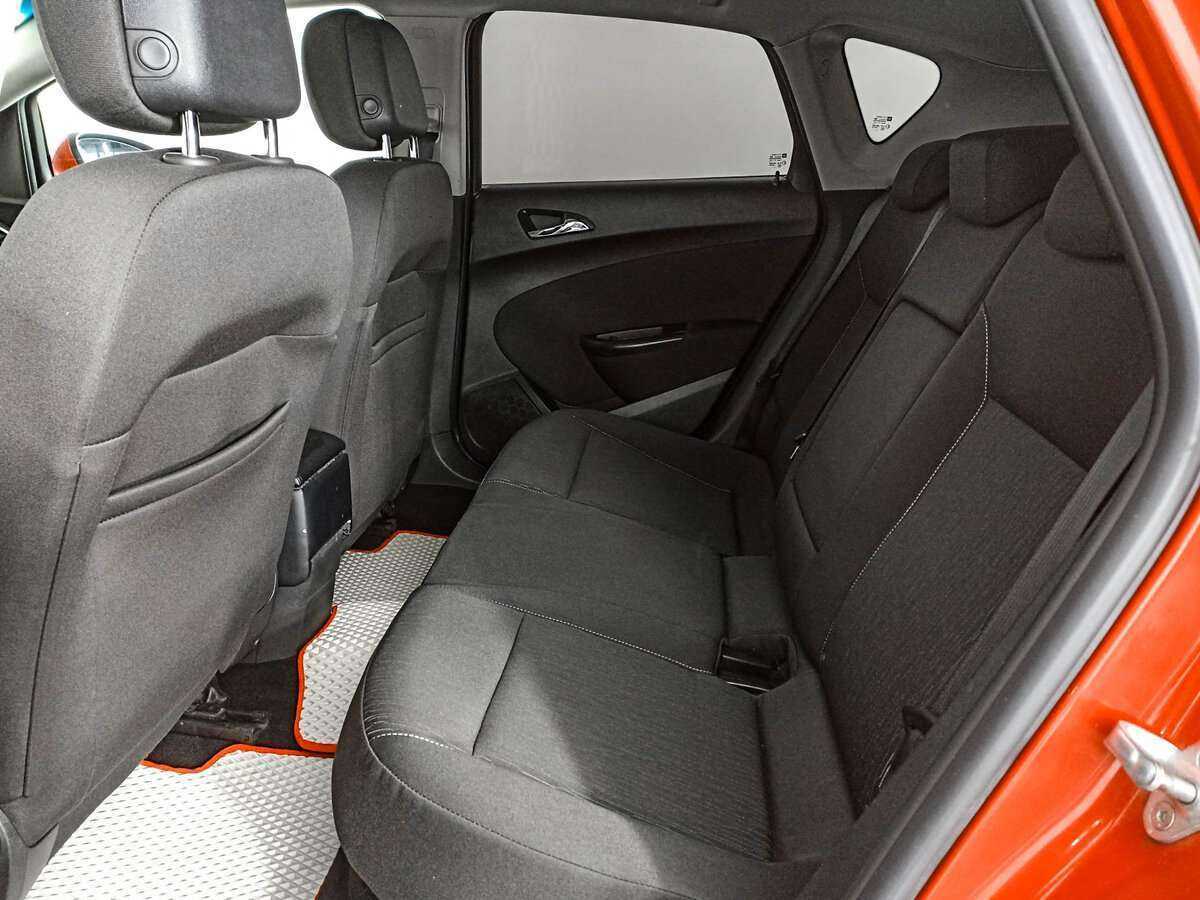 Опель Астра б/у, 2012, Автоматическая. Фото: #8