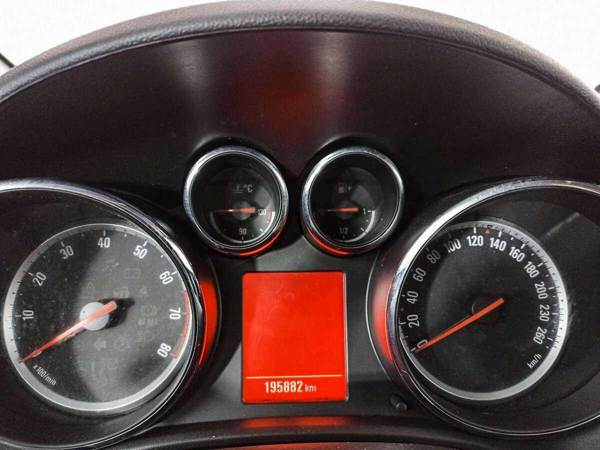 Опель Астра б/у, 2012, Автоматическая. Фото: #9