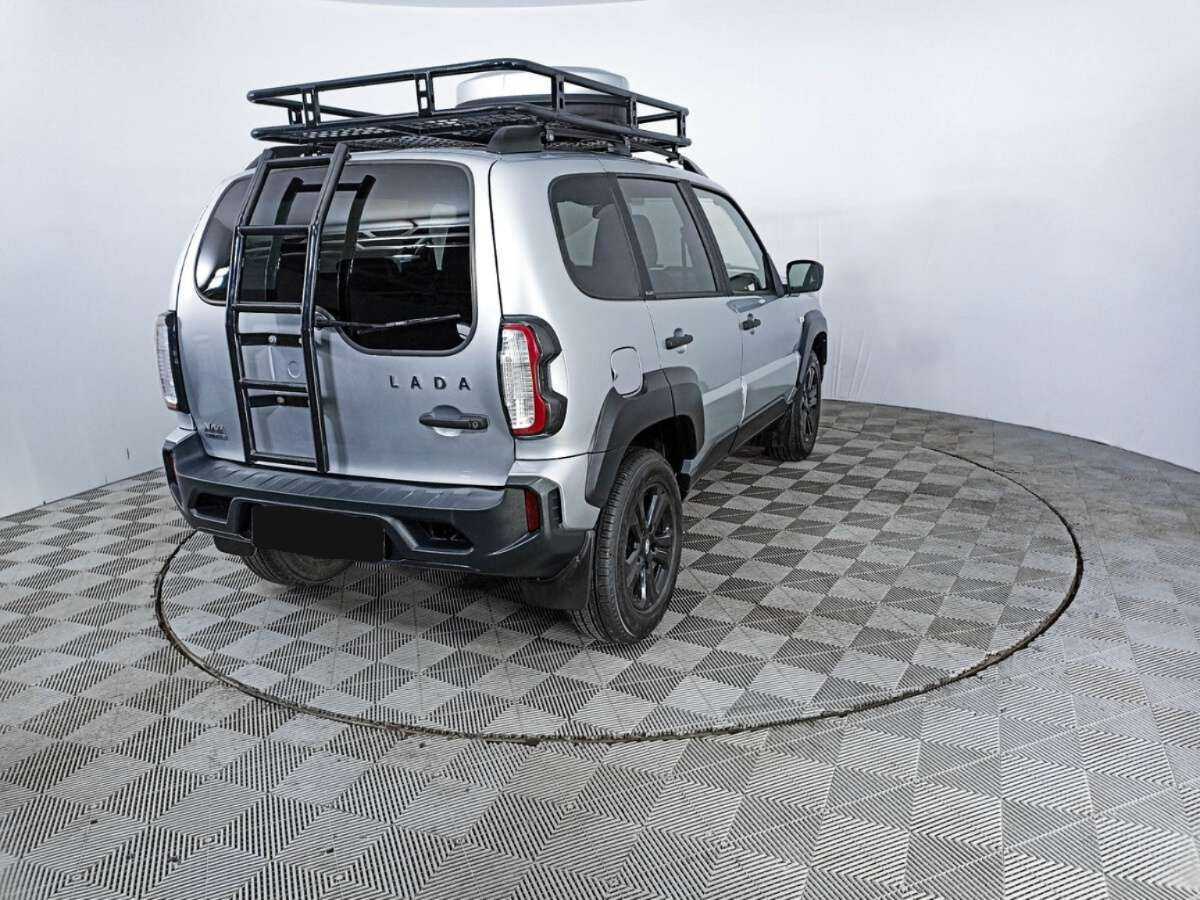 Lada (ВАЗ) Niva б/у, 2022, Механическая. Фото: #4