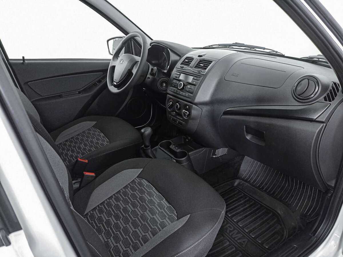 Лада (ВАЗ) Гранта б/у, 2023, Механическая. Фото: #8