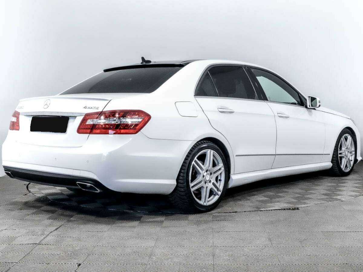 Мерседес-Бенц Е-Класс б/у, 2012, Автоматическая. Фото: #3