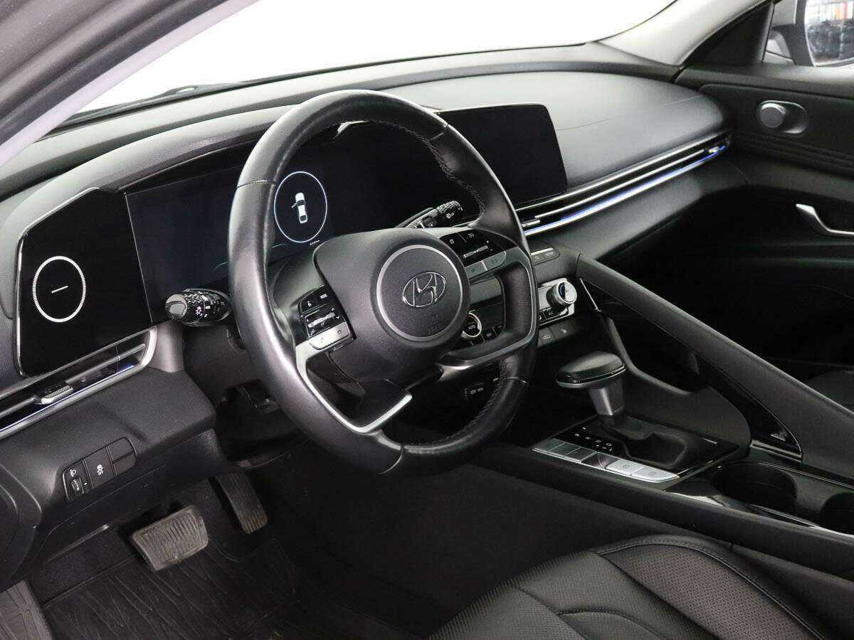 Hyundai Elantra б/у, 2021, Автоматическая. Фото: #7