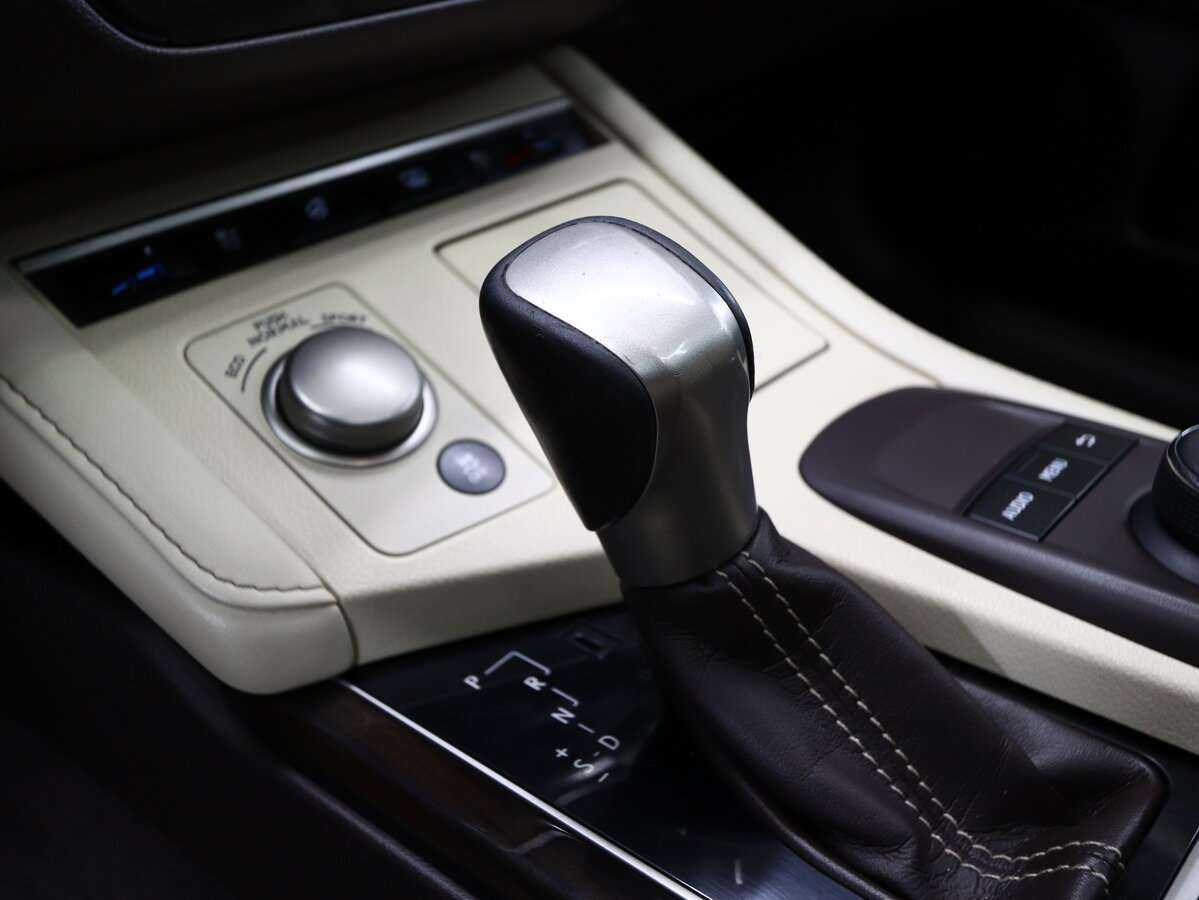 Лексус ЕС б/у, 2016, Автоматическая. Фото: #7