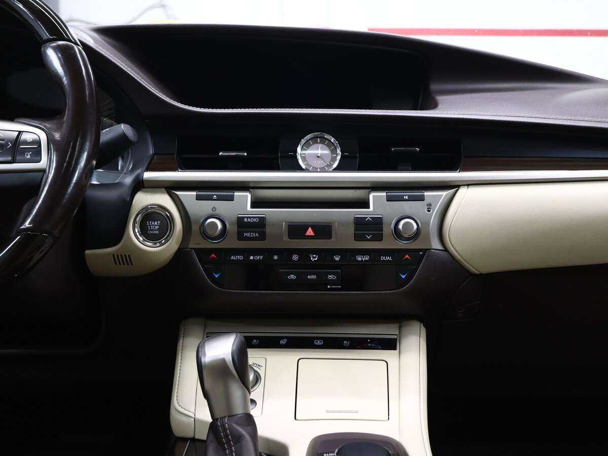 Лексус ЕС б/у, 2016, Автоматическая. Фото: #18