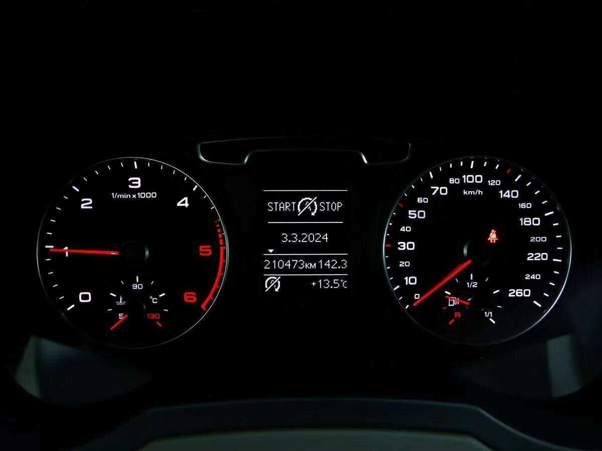 Ауди К3 б/у, 2013, Роботизированная. Фото: #17