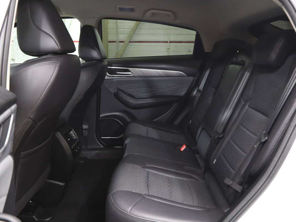 Хавал Ф7-икс б/у, 2023, Роботизированная. Фото: #11