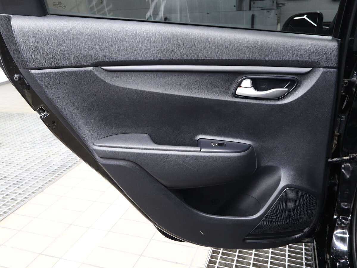 Киа Рио б/у, 2017, Автоматическая. Фото: #11