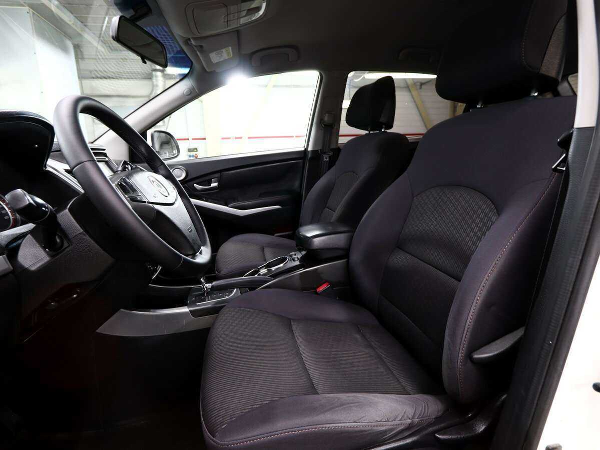 Сан-Ён Актион б/у, 2014, Автоматическая. Фото: #5