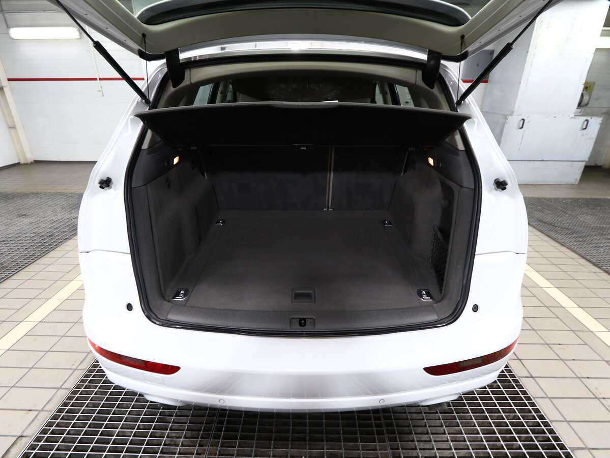 Ауди К5 б/у, 2012, Автоматическая. Фото: #4