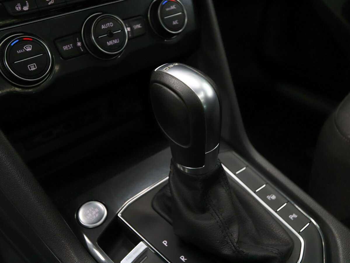 Volkswagen Tiguan б/у, 2018, Роботизированная. Фото: #8