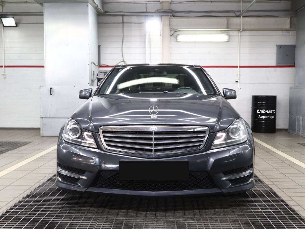Мерседес-Бенц Ц-Класс б/у, 2012, Автоматическая. Фото: #2