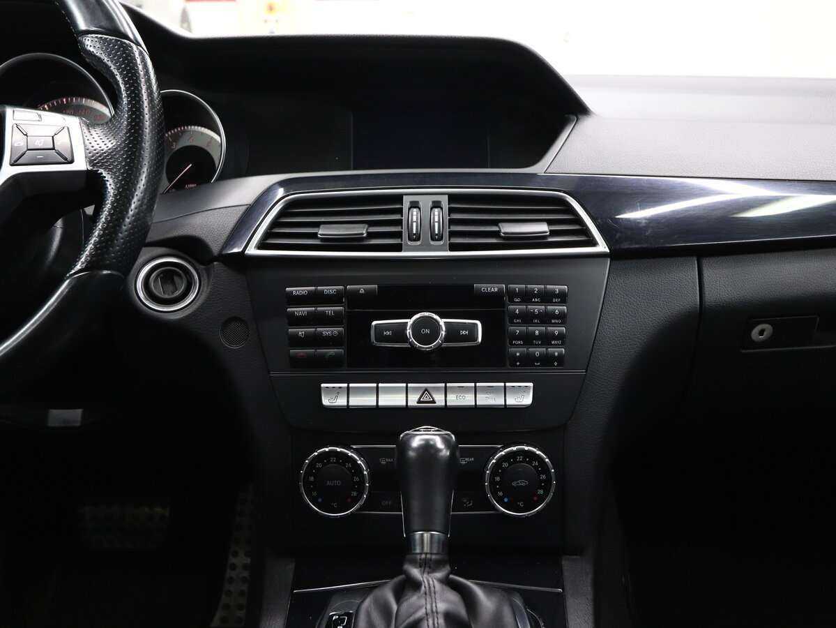 Мерседес-Бенц Ц-Класс б/у, 2012, Автоматическая. Фото: #17