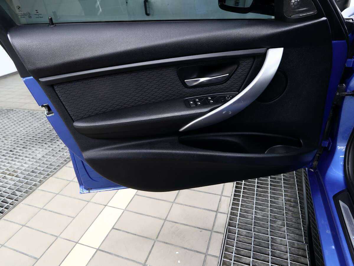 БМВ 3 серии б/у, 2013, Автоматическая. Фото: #14