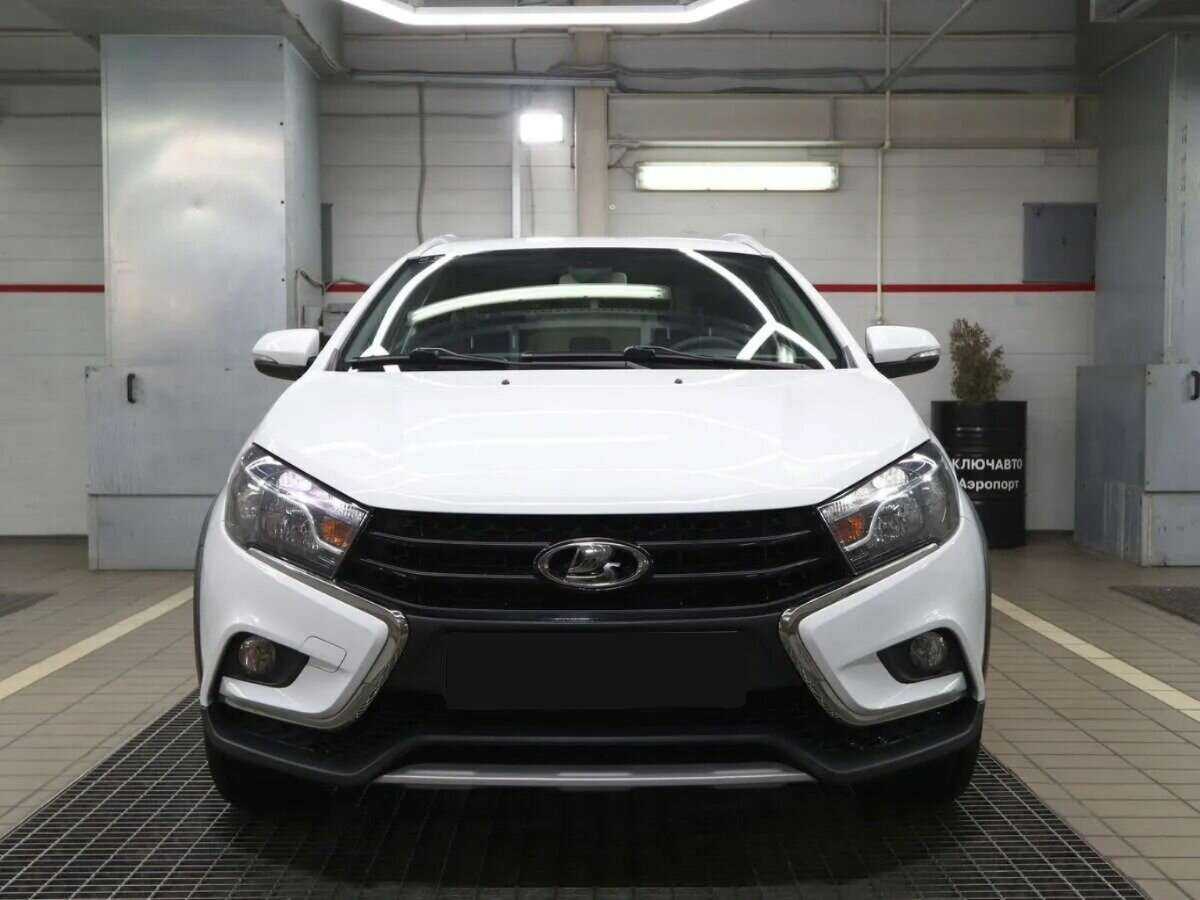 Лада (ВАЗ) Веста б/у, 2018, Роботизированная. Фото: #1