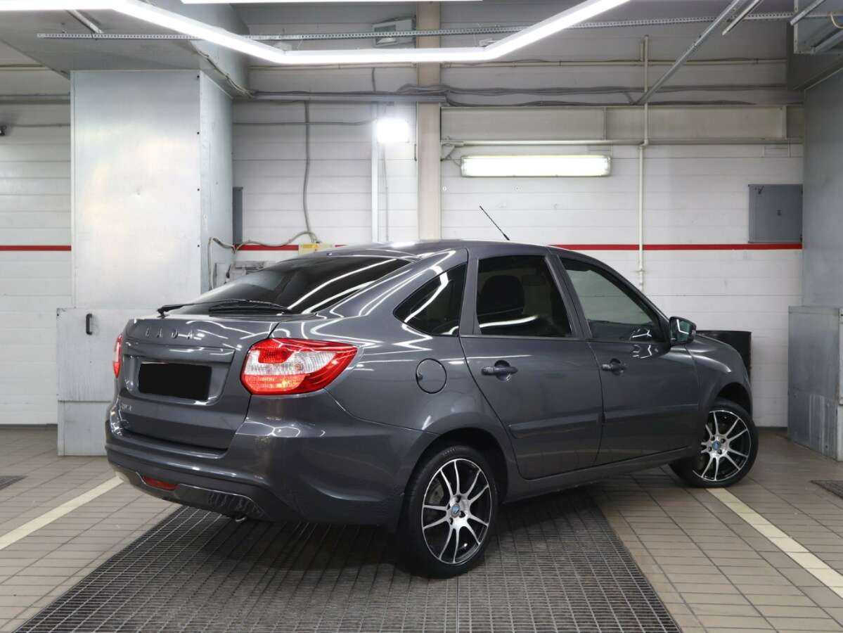 Лада (ВАЗ) Гранта б/у, 2020, Механическая. Фото: #3