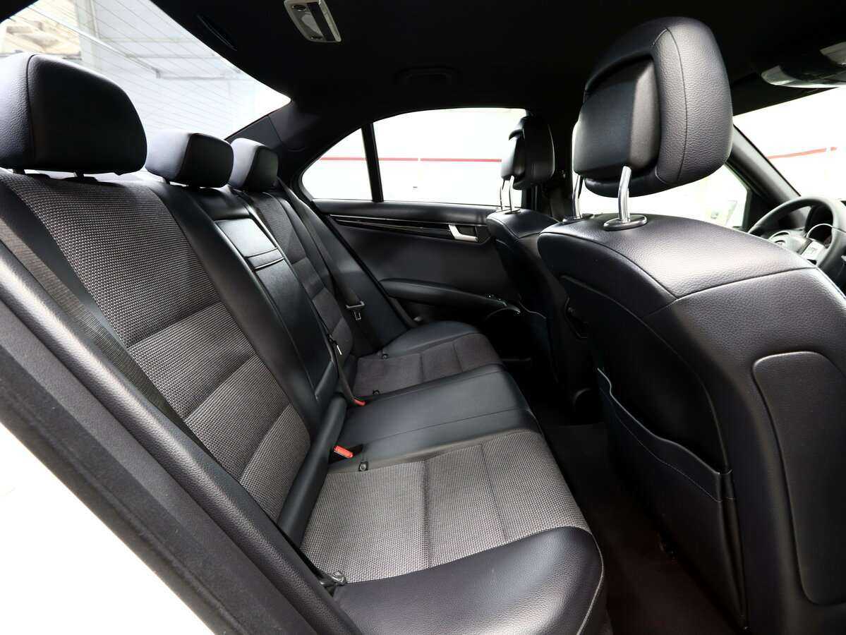 Мерседес-Бенц Ц-Класс б/у, 2012, Автоматическая. Фото: #13