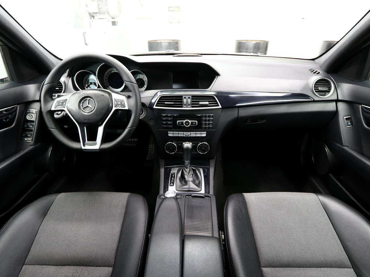 Мерседес-Бенц Ц-Класс б/у, 2012, Автоматическая. Фото: #14