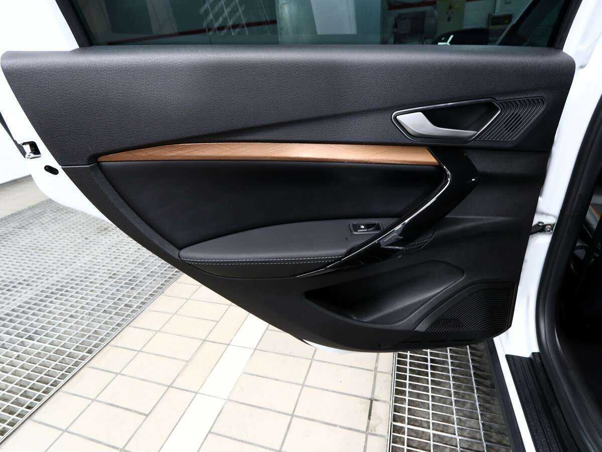 Лада (ВАЗ) Веста б/у, 2023, Механическая. Фото: #14