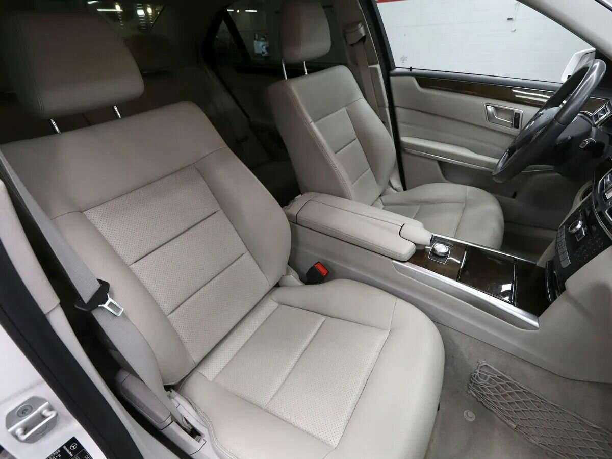 Мерседес-Бенц Е-Класс б/у, 2014, Автоматическая. Фото: #17