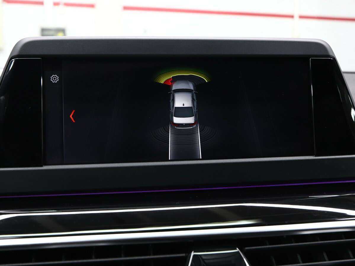 БМВ 5 серии б/у, 2017, Автоматическая. Фото: #17