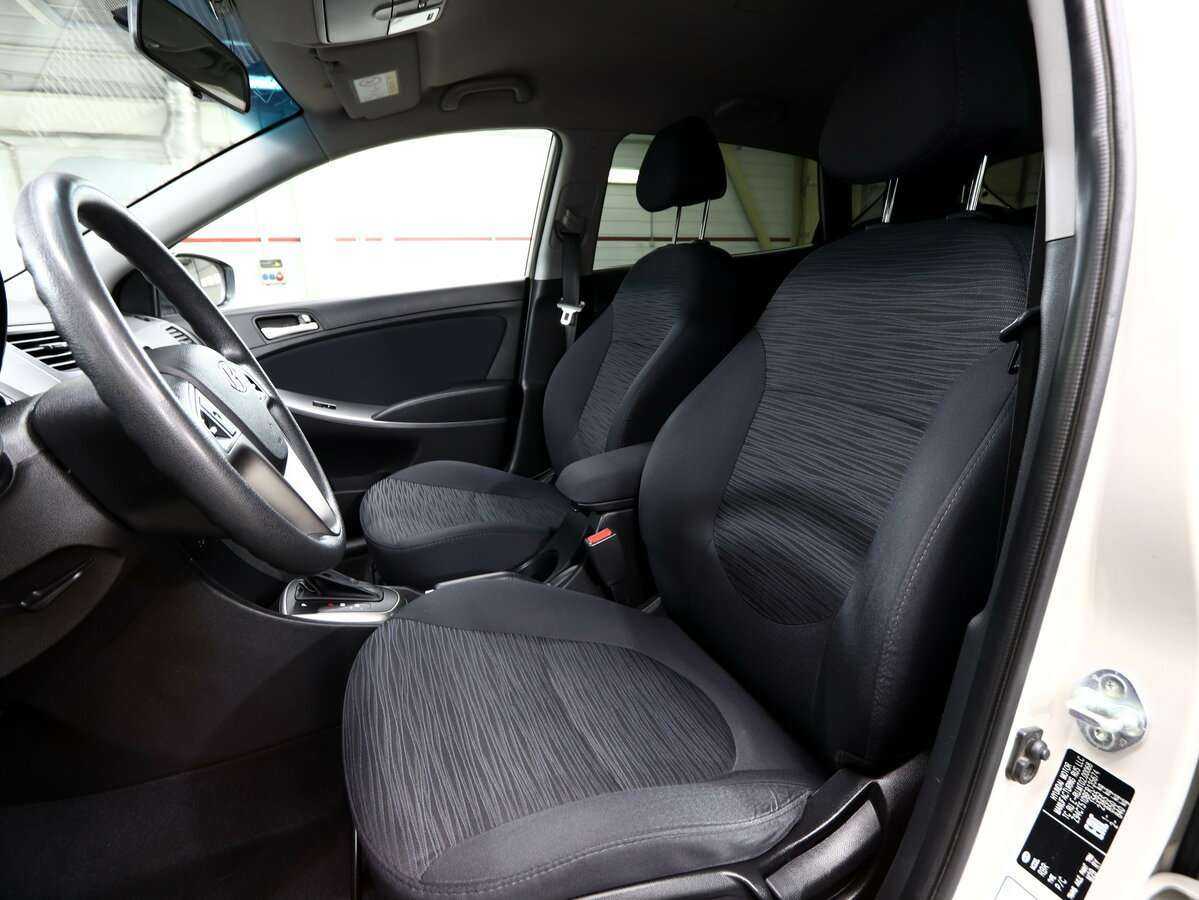 Хендай Солярис б/у, 2015, Автоматическая. Фото: #8