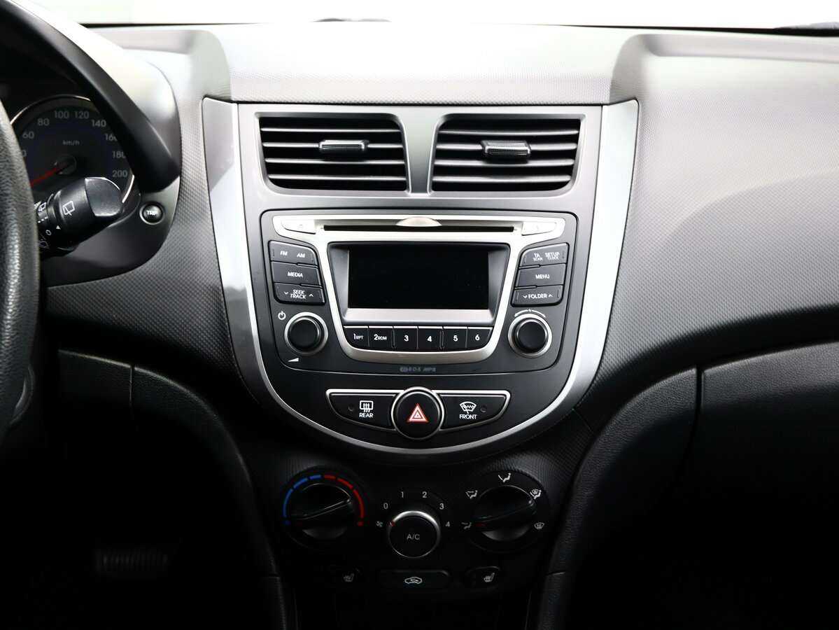 Хендай Солярис б/у, 2015, Автоматическая. Фото: #9