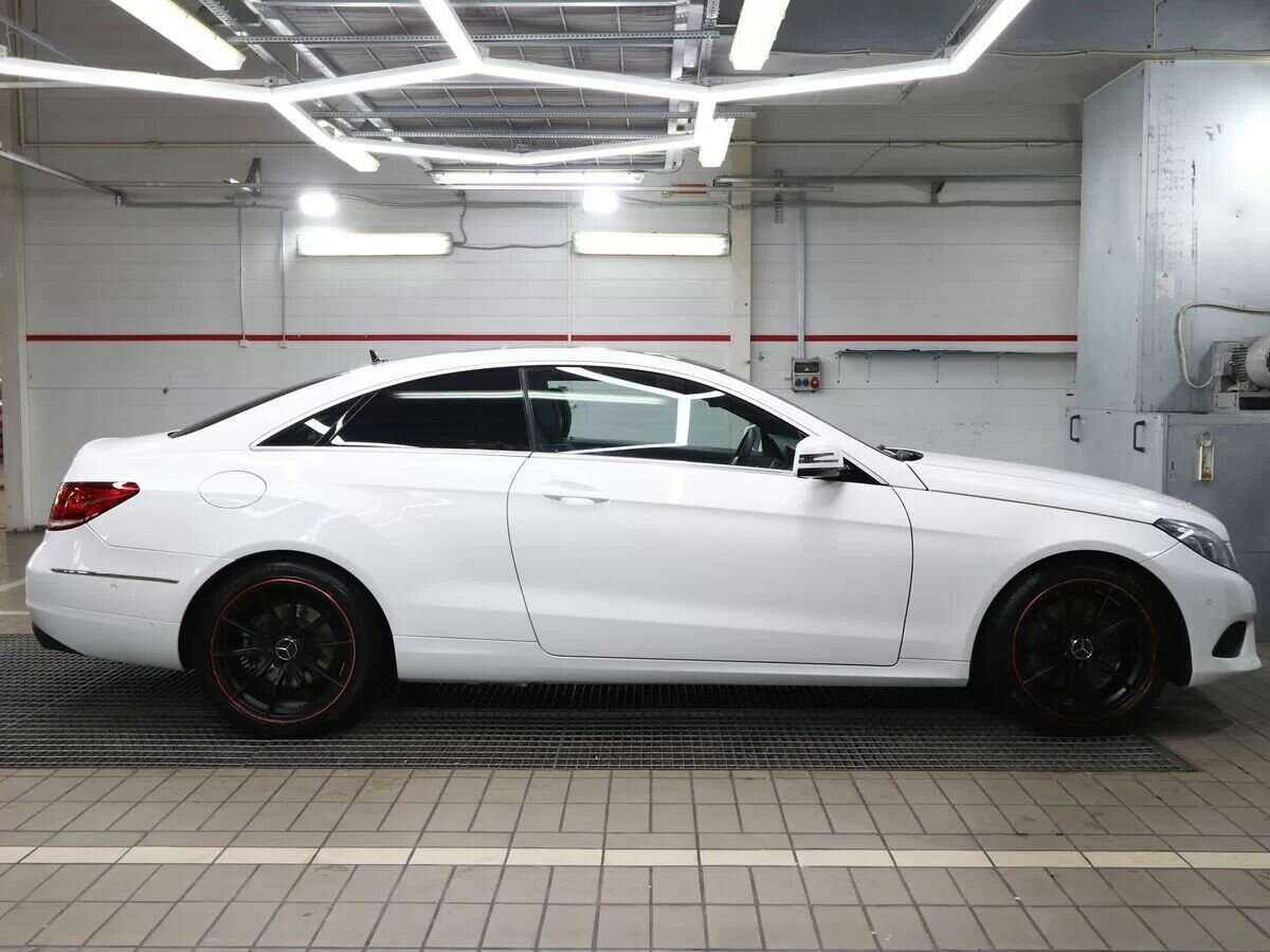 Мерседес-Бенц Е-Класс б/у, 2013, Автоматическая. Фото: #1