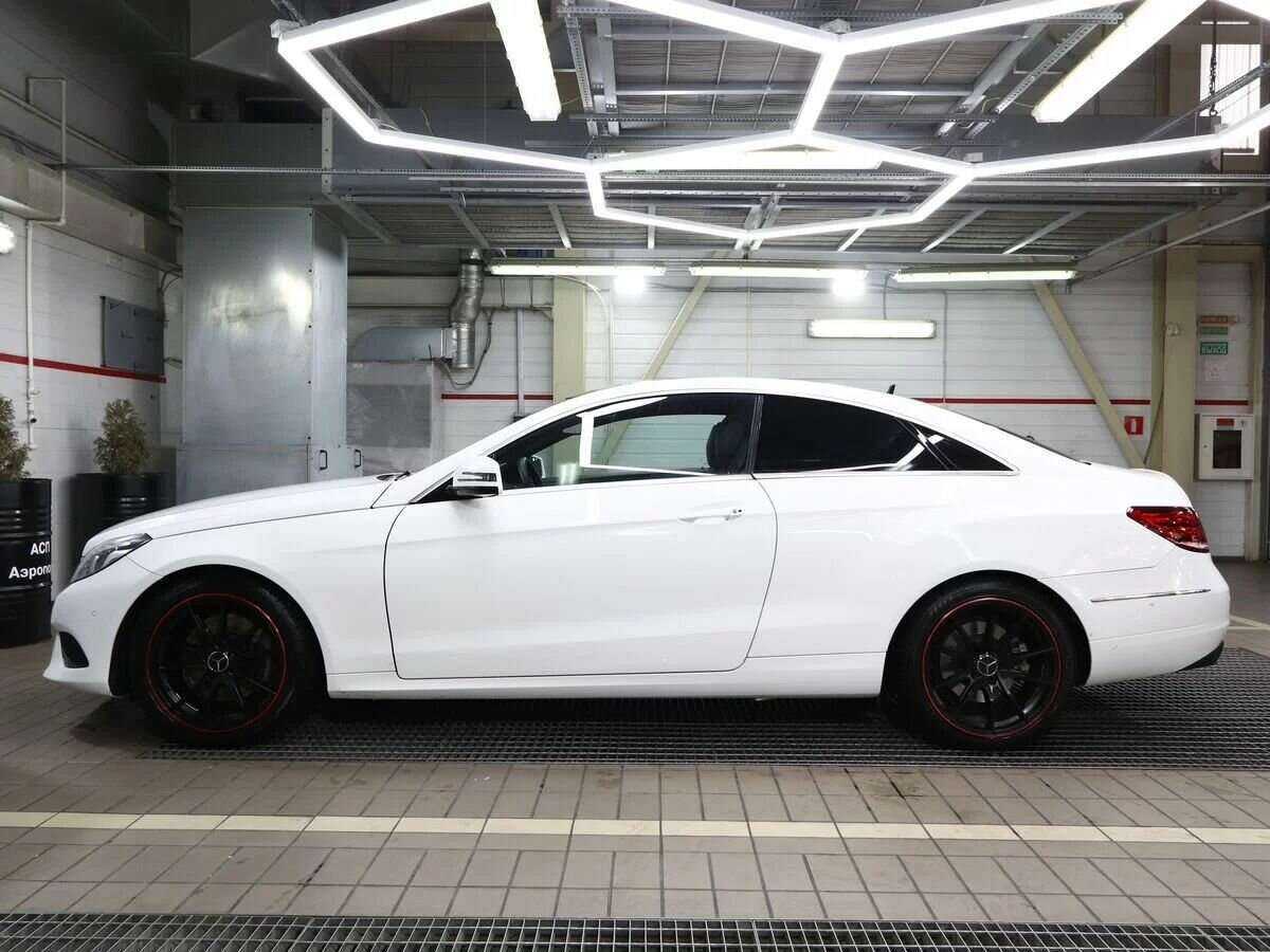 Мерседес-Бенц Е-Класс б/у, 2013, Автоматическая. Фото: #3