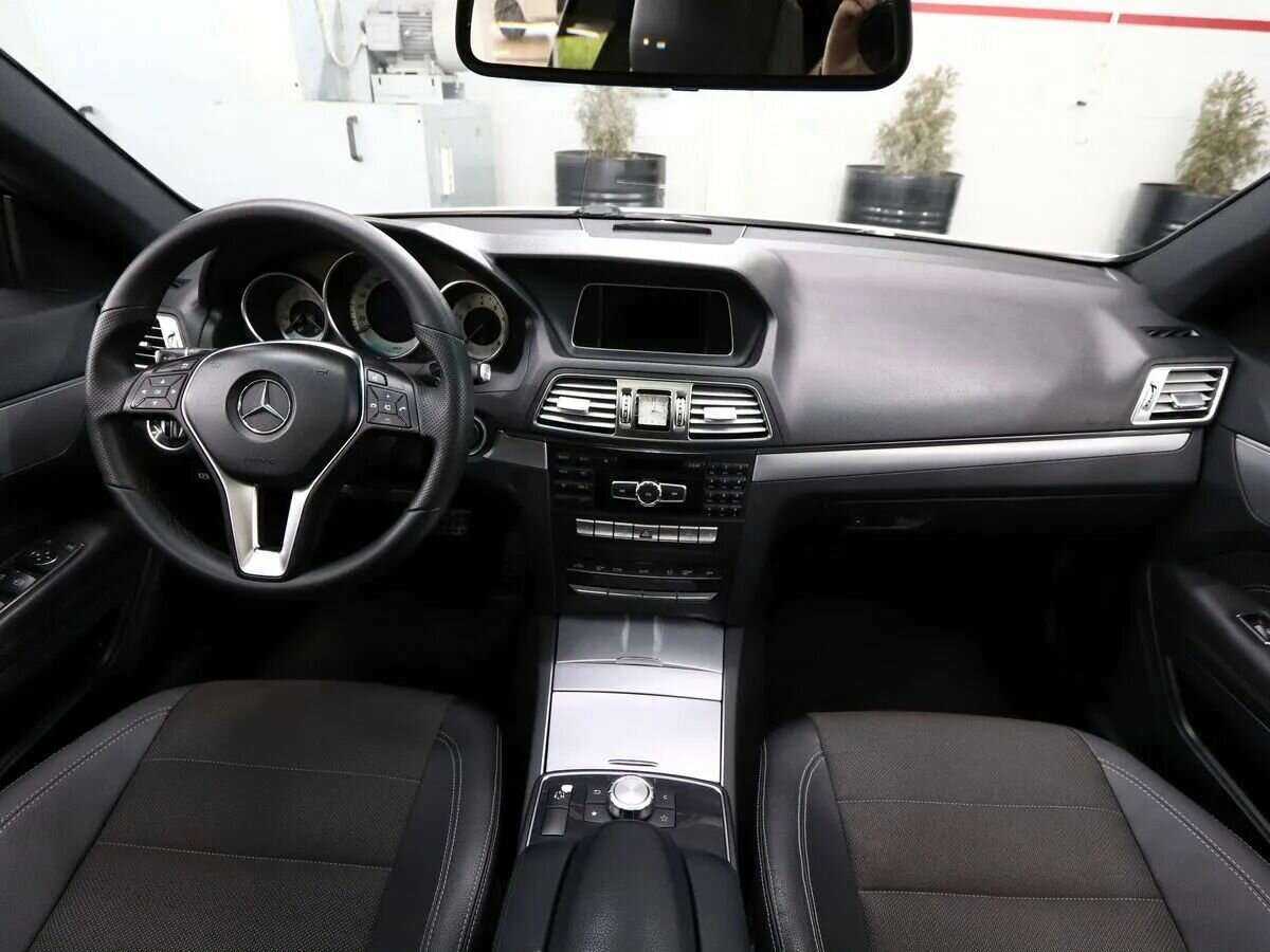 Мерседес-Бенц Е-Класс б/у, 2013, Автоматическая. Фото: #10