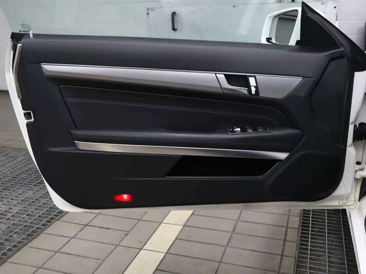 Мерседес-Бенц Е-Класс б/у, 2013, Автоматическая. Фото: #14