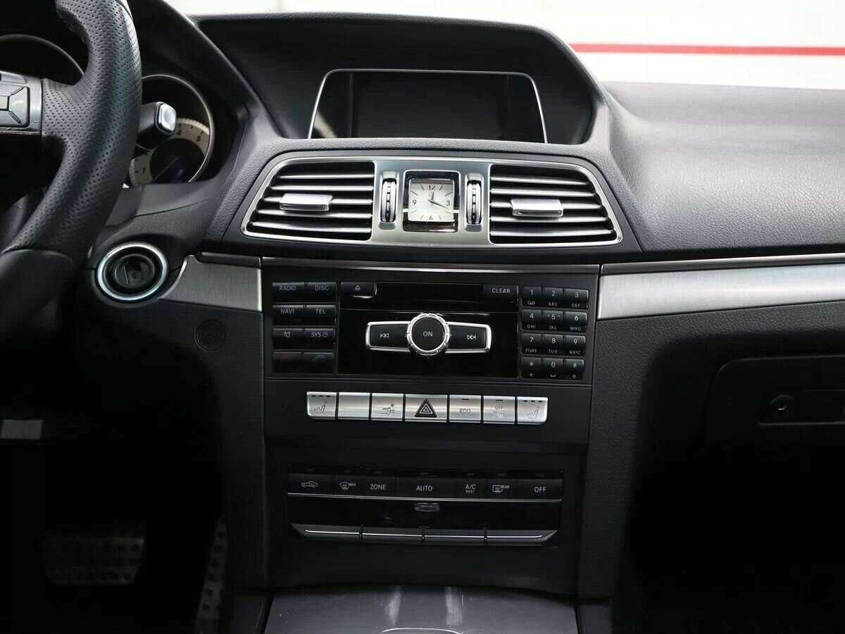 Мерседес-Бенц Е-Класс б/у, 2013, Автоматическая. Фото: #17